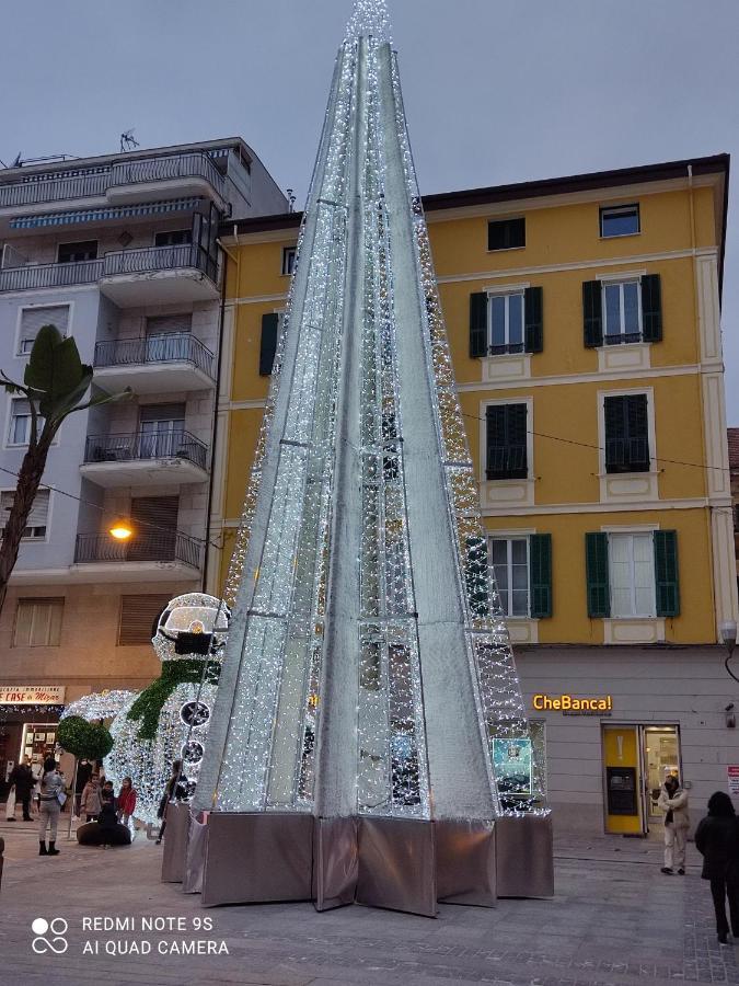 "6 In Centro" Guest House Sanremo Exterior foto