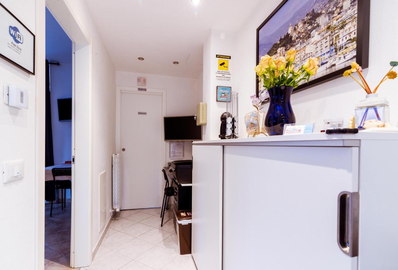 "6 In Centro" Guest House Sanremo Exterior foto